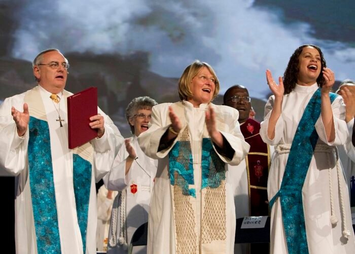 Woman-pastor